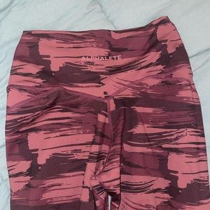 Size small alphalete power leggings!
